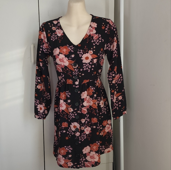 Aus 10 K-D Floral Red Black Long Sleeve V Neck Dress - Picture 6 of 16